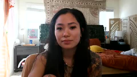 lovelyxmacii online show from February 2026 07:18:01 PM