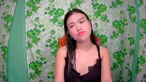 lovemae352295 online show from December 2024 03:50:02 AM
