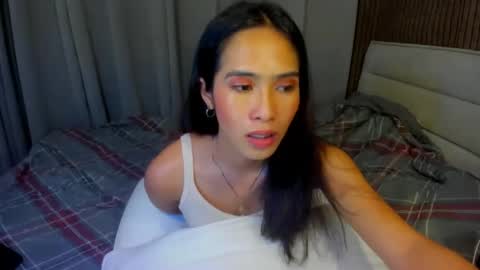 pauleen online show from March 2025 06:48:01 AM