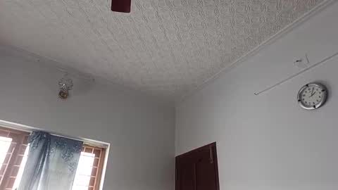 Snapshot of lovemeinbay chatting on March 2026 08:43:01 AM Romantic Boy online show from March 2026 08:43:01 AM