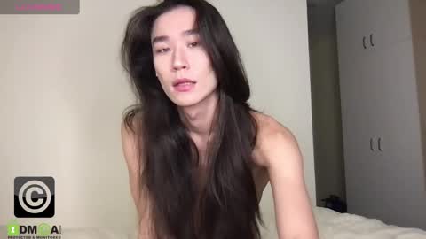 Snapshot of lovememore000 chatting on February 2025 05:39:01 PM Mikie online show from February 2025 05:39:01 PM