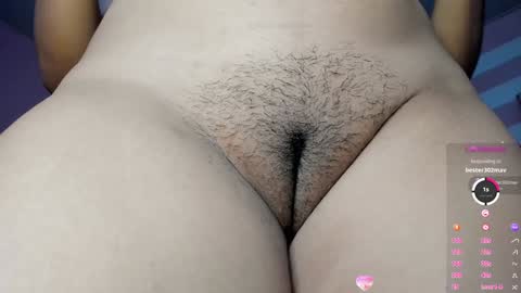 Snapshot of lovequinnn chatting on December 2024 12:34:01 AM Love online show from December 2024 12:34:01 AM