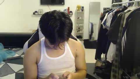 Snapshot of loverboyph04 chatting on February 2026 05:46:02 AM loverboyph04 online show from February 2026 05:46:02 AM