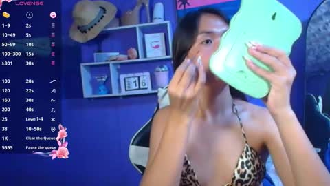 JANE loves you online show from May 2026 10:58:01 AM
