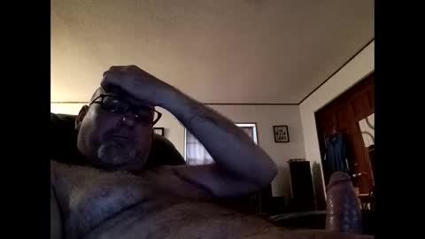 loverofmany online show from May 2026 08:28:01 PM