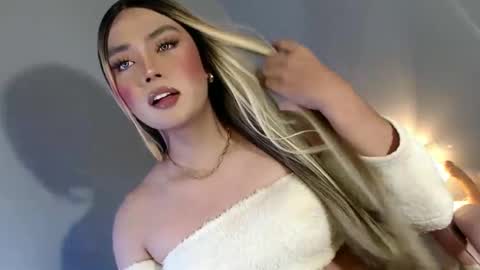 lovers moon22 online show from February 2025 11:24:01 PM