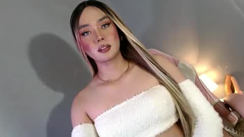 lovers moon22 online show from February 2025 03:50:01 AM