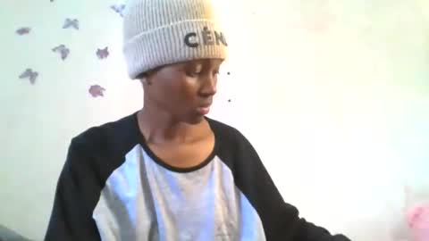 Snapshot of lovers_oncam chatting on February 2026 07:45:01 AM RedJoy online show from February 2026 07:45:01 AM