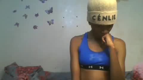 Snapshot of lovers_oncam chatting on February 2026 05:08:02 AM RedJoy online show from February 2026 05:08:02 AM