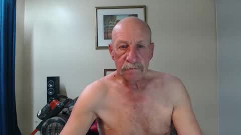 Snapshot of lovesblackazz chatting on November 2025 08:26:01 AM Lovesblackazz online show from November 2025 08:26:01 AM