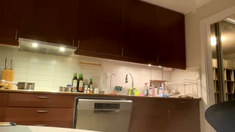 Snapshot of loveshine_ chatting on February 2025 05:36:01 AM loveshine_ online show from February 2025 05:36:01 AM