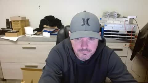 Snapshot of lovetofps chatting on December 2025 07:22:01 PM Love2Game online show from December 2025 07:22:01 PM