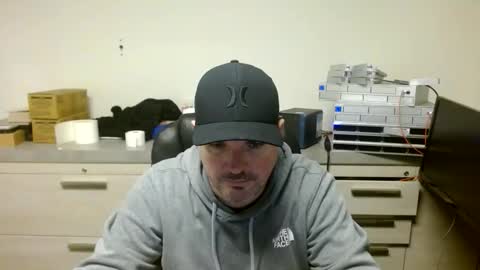 Love2Game online show from May 2026 04:03:02 PM