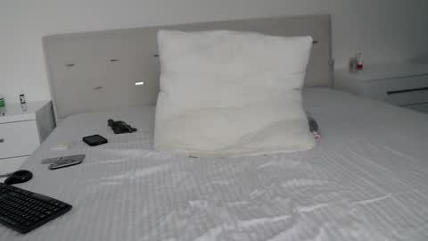 Cristina online show from March 2025 02:07:01 PM