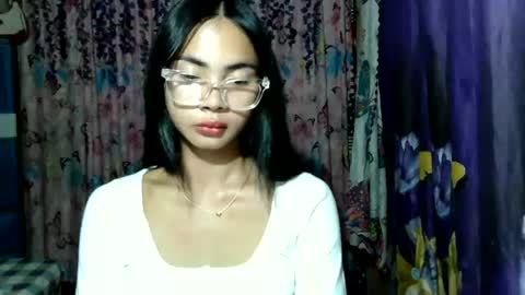 loving_rhean online show from July 2026 10:27:01 PM