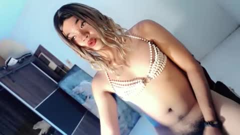 Lovingmonaru969 online show from October 2025 11:29:01 AM