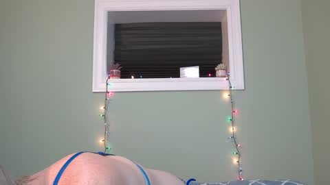 Summer online show from December 2024 10:34:02 PM