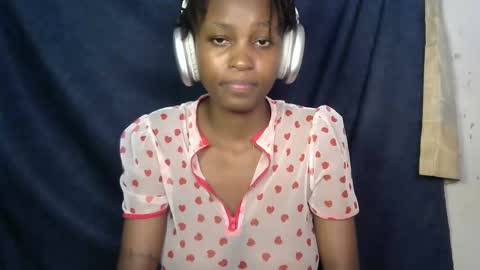 Snapshot of lovly_lastborn chatting on October 2025 10:23:02 AM lovly_lastborn online show from October 2025 10:23:02 AM