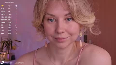 Snapshot of lowfreqsiren chatting on June 2026 07:54:02 AM . online show from June 2026 07:54:02 AM