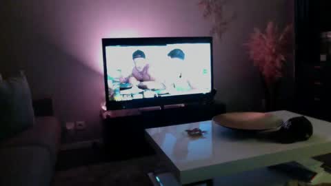 Snapshot of lpolo22 chatting on March 2025 10:38:02 PM Sexy Hot Hairy Man online show from March 2025 10:38:02 PM