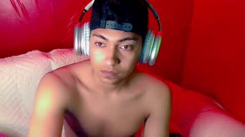 lpysami online show from November 2025 11:08:02 AM