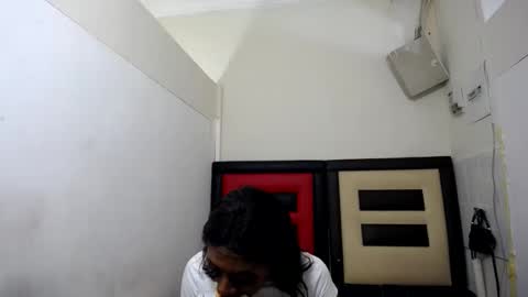 Snapshot of lsnnickykhanyile chatting on May 2026 10:50:03 PM lsnnickykhanyile online show from May 2026 10:50:03 PM