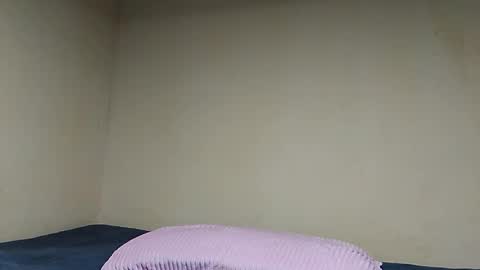 Snapshot of lu_lu21 chatting on February 2025 12:53:02 AM lu_lu21 online show from February 2025 12:53:02 AM