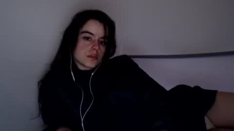 luana online show from December 2024 10:25:01 PM