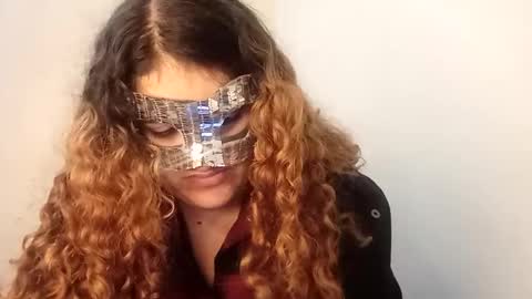 luanapowerful online show from October 2025 02:50:02 AM