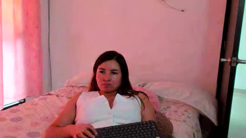 luara__01__lecat_1 online show from March 2026 08:14:01 PM