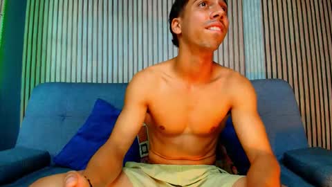 luca morales online show from February 2026 11:03:02 PM