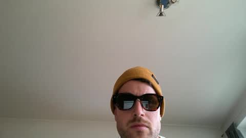 lucaaas301 online show from February 2026 02:36:01 PM