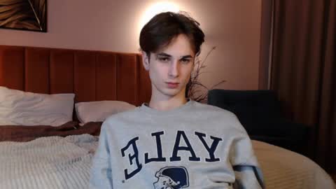 Snapshot of lucacharm chatting on February 2025 12:06:01 AM lucacharm online show from February 2025 12:06:01 AM