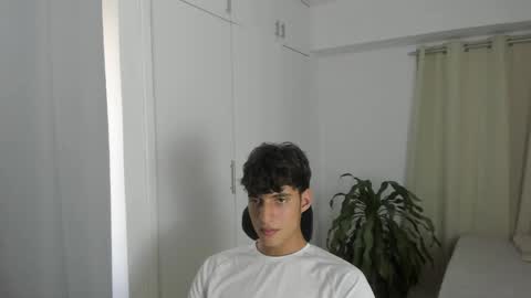 lucacosta19 online show from May 2026 09:42:02 PM