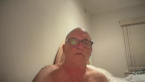 Snapshot of lucas10004 chatting on January 2025 10:43:01 AM lucas10004 online show from January 2025 10:43:01 AM