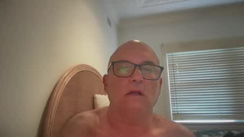 Snapshot of lucas10004 chatting on January 2025 12:53:01 AM lucas10004 online show from January 2025 12:53:01 AM