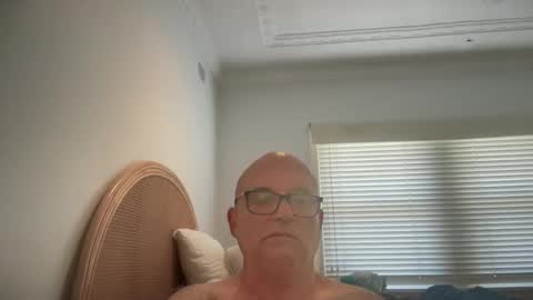 Snapshot of lucas10004 chatting on January 2025 03:32:02 AM lucas10004 online show from January 2025 03:32:02 AM