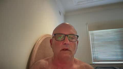 Snapshot of lucas10004 chatting on February 2025 11:48:01 PM lucas10004 online show from February 2025 11:48:01 PM