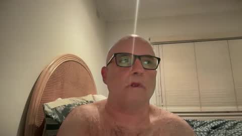 Snapshot of lucas10004 chatting on September 2025 01:55:01 PM lucas10004 online show from September 2025 01:55:01 PM