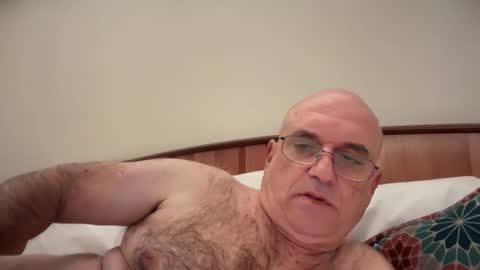 Snapshot of lucas10004 chatting on September 2025 11:12:02 AM lucas10004 online show from September 2025 11:12:02 AM