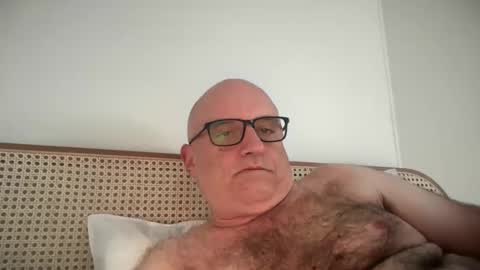 Snapshot of lucas10004 chatting on October 2025 05:38:01 AM lucas10004 online show from October 2025 05:38:01 AM