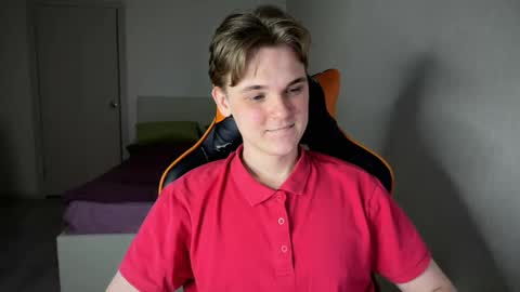 Lucas Gill online show from February 2025 02:31:01 AM