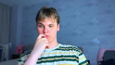 Lucas Gill online show from April 2026 07:40:01 PM