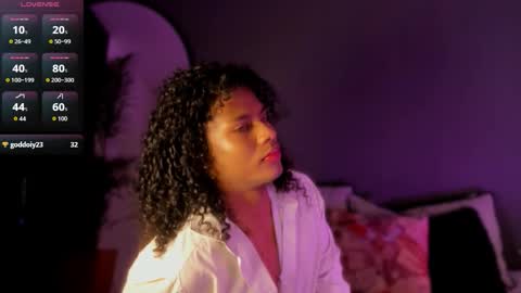   online show from December 2025 01:37:02 PM