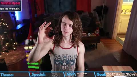 Snapshot of lucas_jacobs chatting on December 2024 10:58:02 PM LucasJacobs online show from December 2024 10:58:02 PM