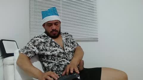 Lucas Montesori online show from January 2025 06:15:02 AM