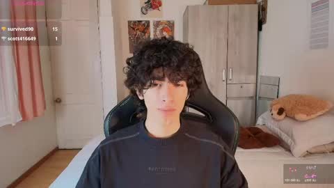 lucas_xo online show from May 2026 10:27:01 PM