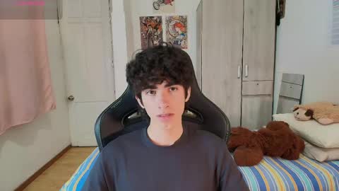 lucas_xo online show from May 2026 03:14:02 AM