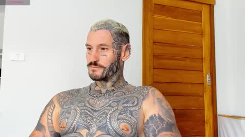 lucasexclusive online show from October 2025 05:41:01 AM