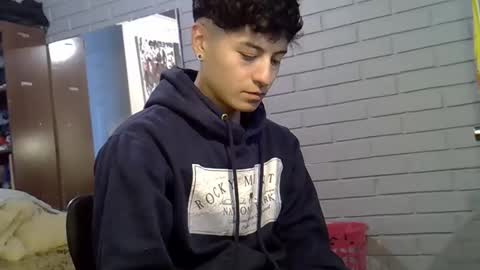 Snapshot of luchosaando chatting on April 2026 01:52:02 PM Felipe online show from April 2026 01:52:02 PM